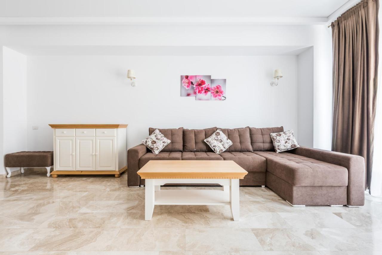 Sns Apartament In Vila Sophia Mamaia Exteriör bild