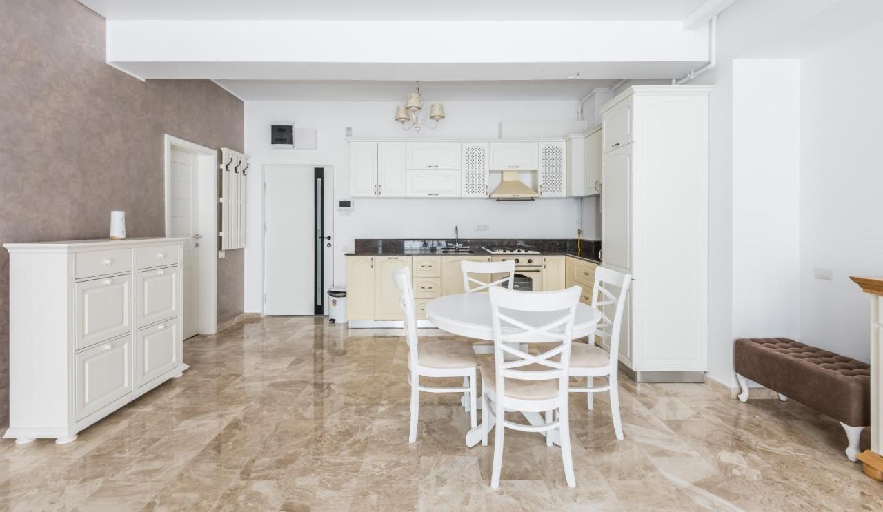 Sns Apartament In Vila Sophia Mamaia Exteriör bild
