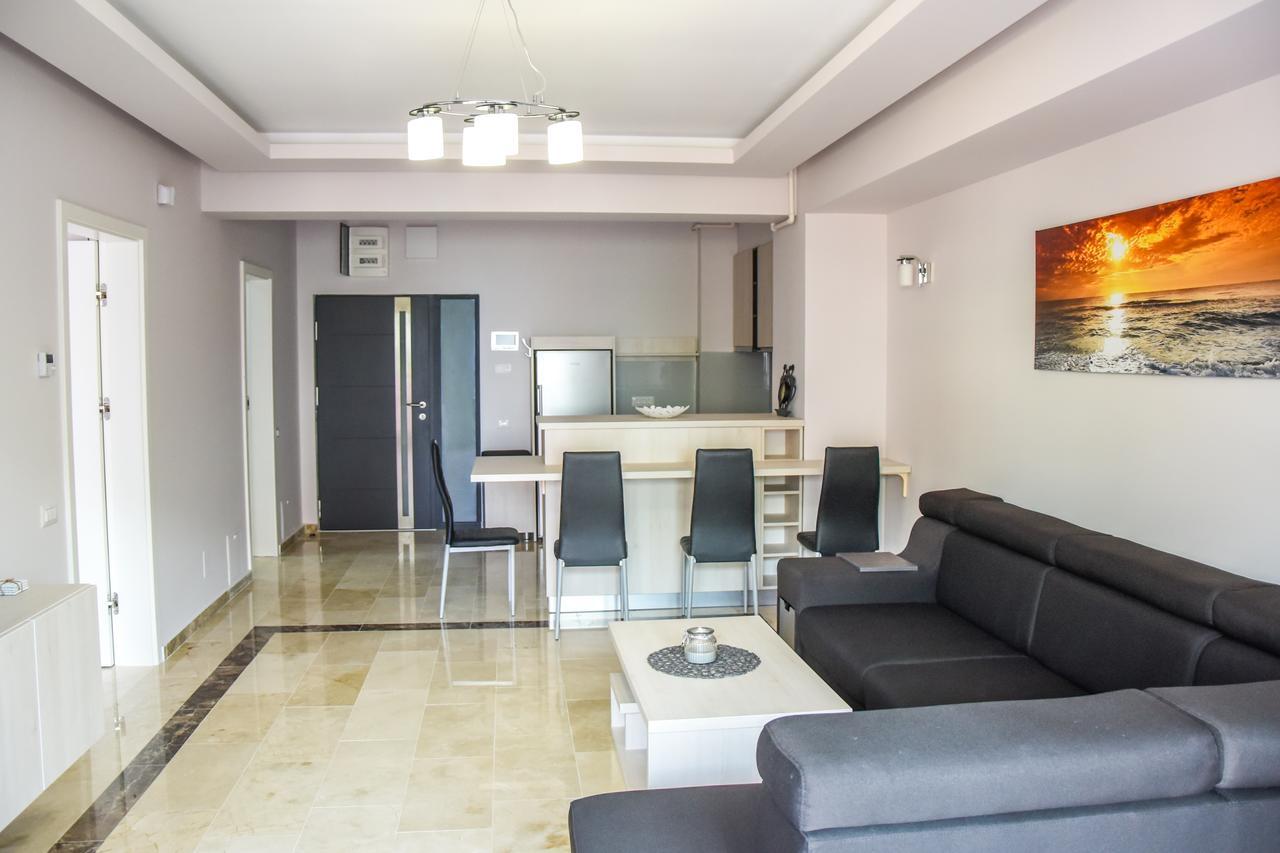 Sns Apartament In Vila Sophia Mamaia Exteriör bild