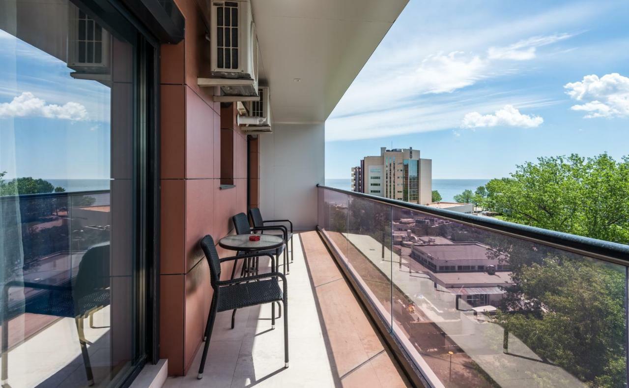 Sns Apartament In Vila Sophia Mamaia Exteriör bild
